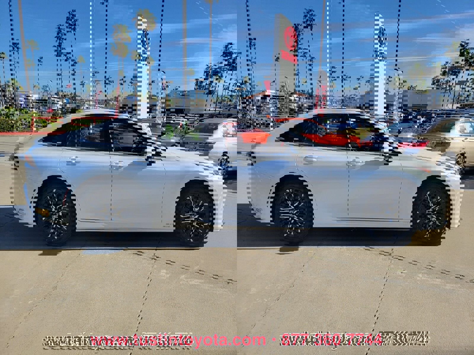 Certified 2021 Toyota Mirai image 3