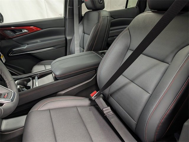 New 2026 Chevrolet Traverse Z71 w/ Enhanced Driving Package image 11