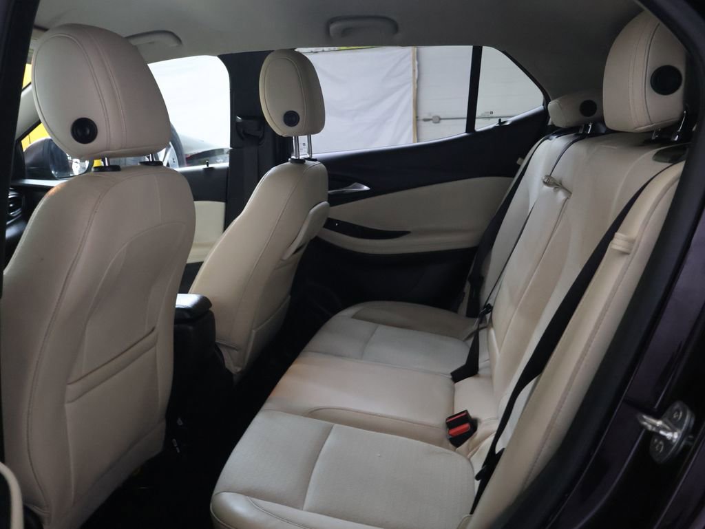 Used 2021 Buick Encore GX Select image 15