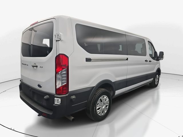 Used 2024 Ford Transit 350 XLT image 9