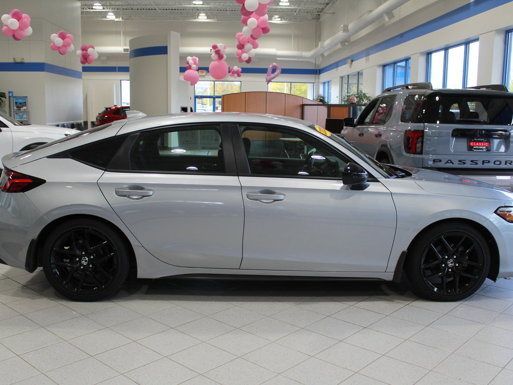 Used 2022 Honda Civic Sport image 4