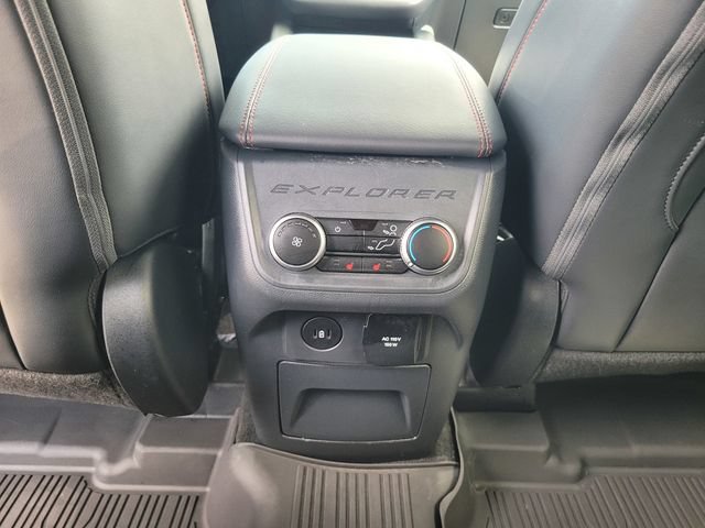 Certified 2025 Ford Explorer ST-Line w/ Premium Package RWD image 15