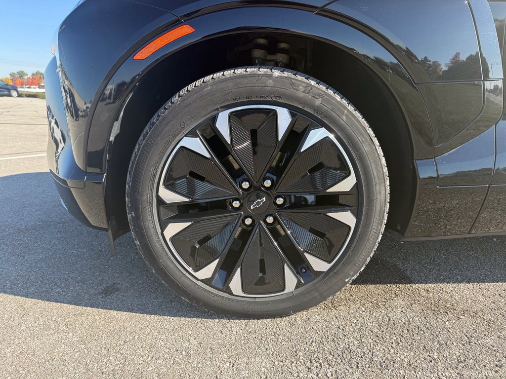 Used 2024 Chevrolet Blazer EV RS AWD/4WD image 15