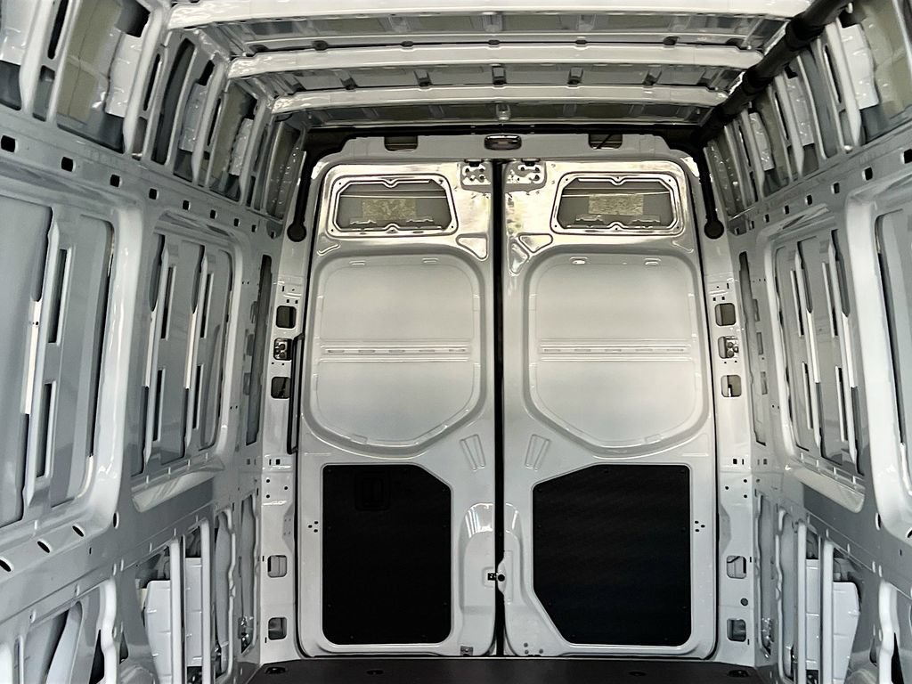 New 2025 Mercedes-Benz Sprinter 2500 image 14