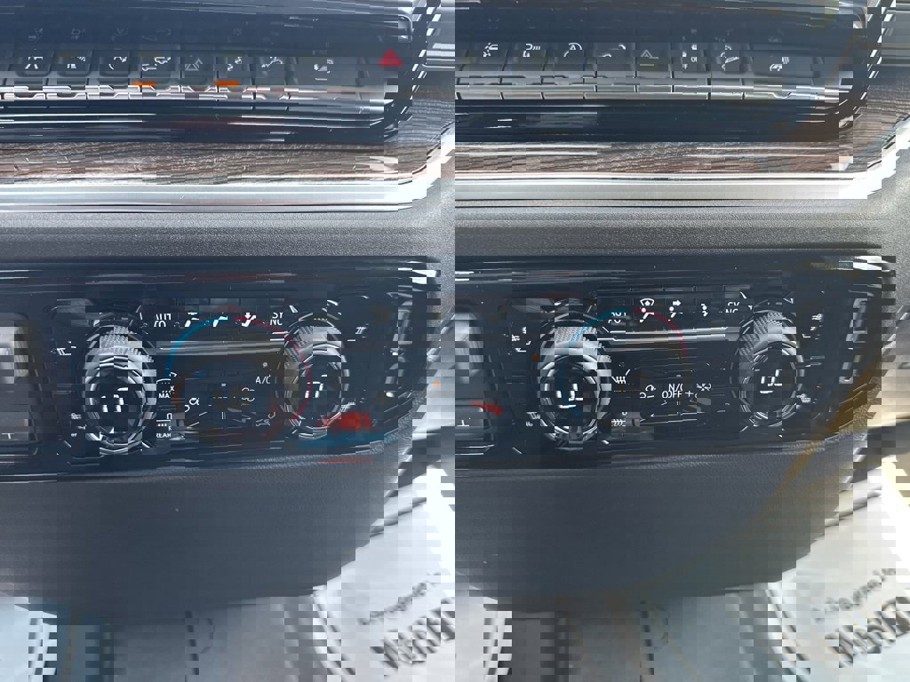 New 2026 Chevrolet Silverado 1500 LT w/ Z71 Off-Road Package image 19