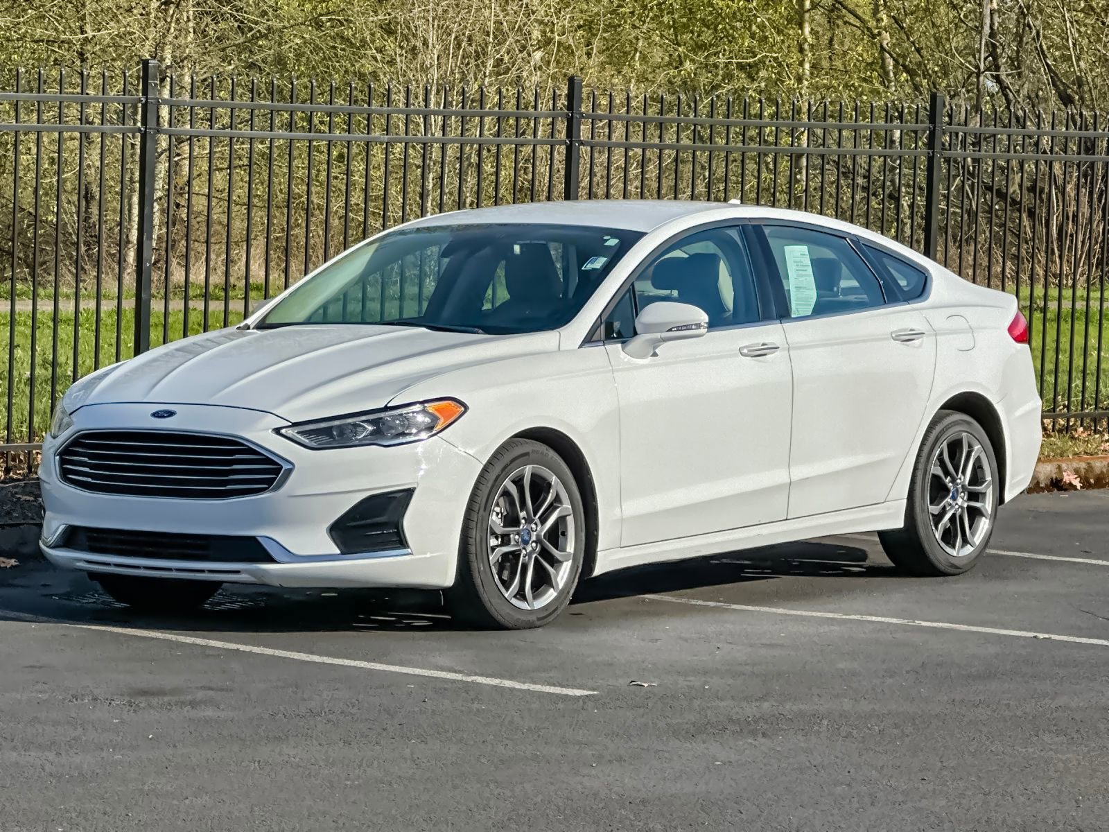 Used 2020 Ford Fusion SEL image 8