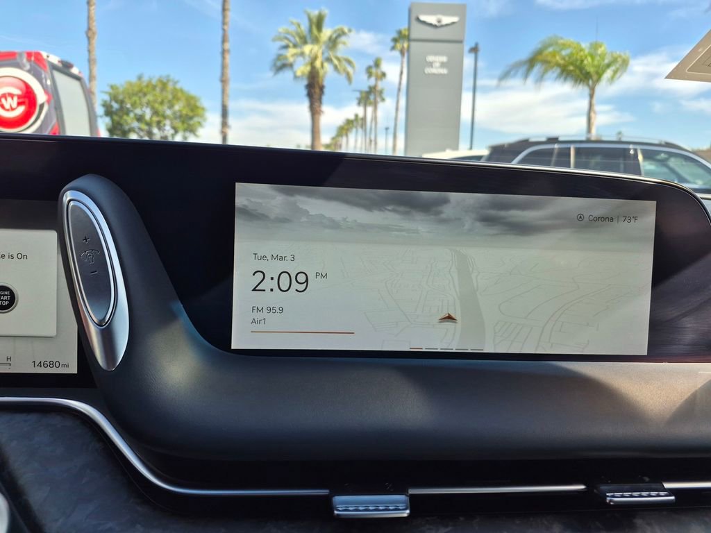 Used 2023 Genesis G90 3.5T image 19