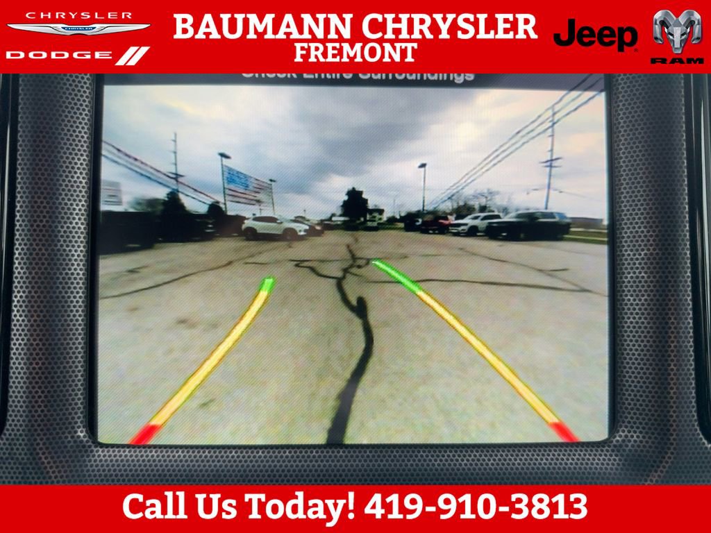 Used 2015 Dodge Challenger R/T Scat Pack w/ Leather Interior Group image 20
