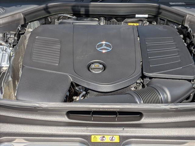 Used 2026 Mercedes-Benz GLC 300 image 16
