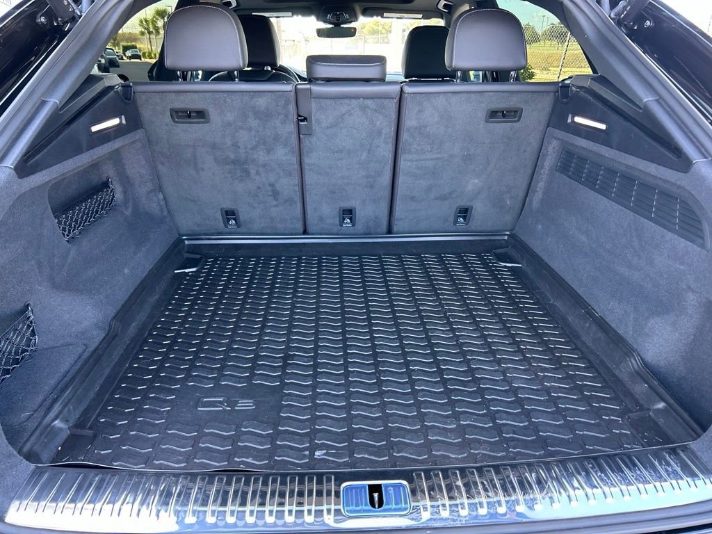 Used 2022 Audi Q8 Premium Plus w/ Premium Plus Package image 57