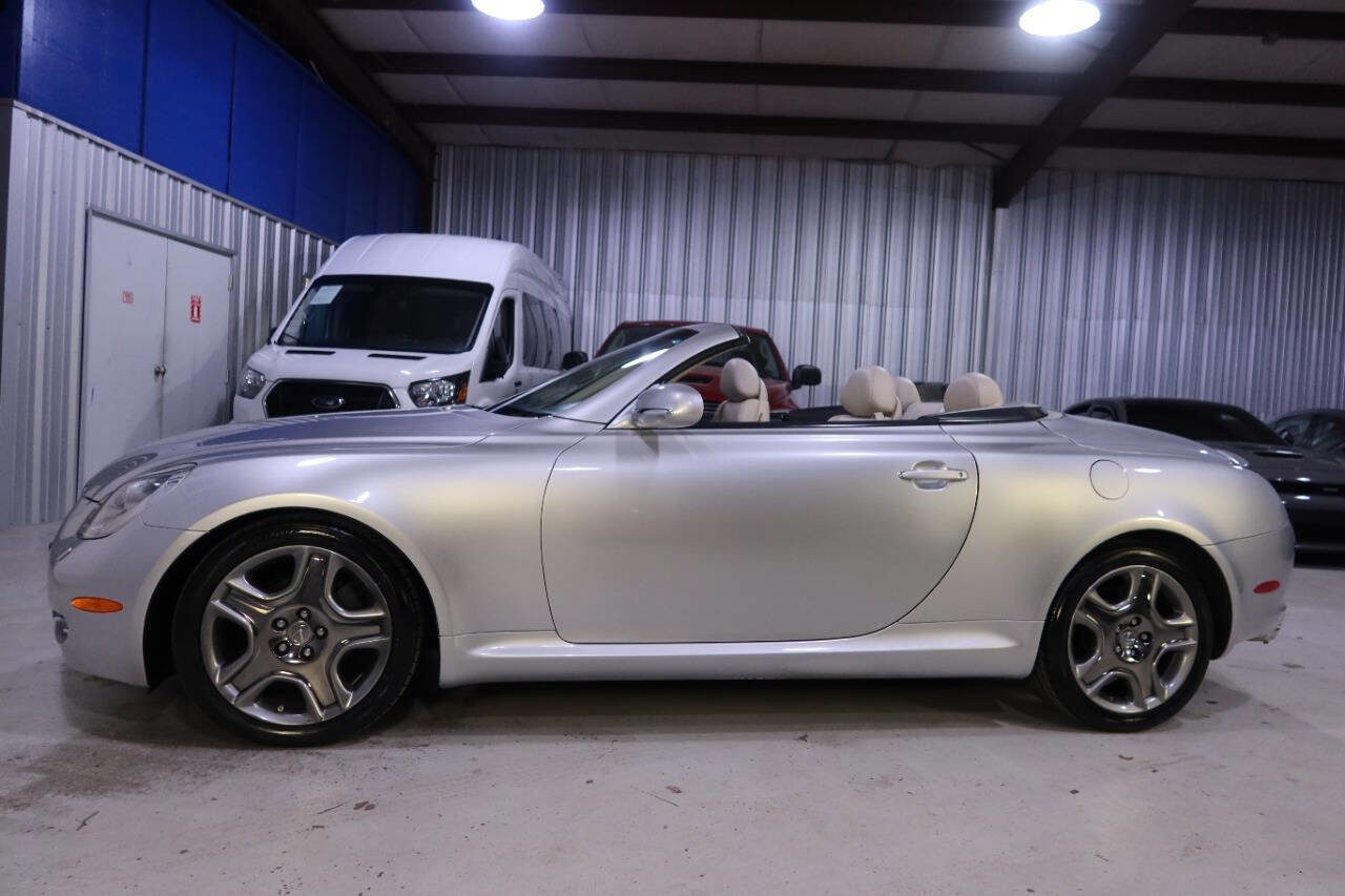 Used 2008 Lexus SC 430 Convertible image 1