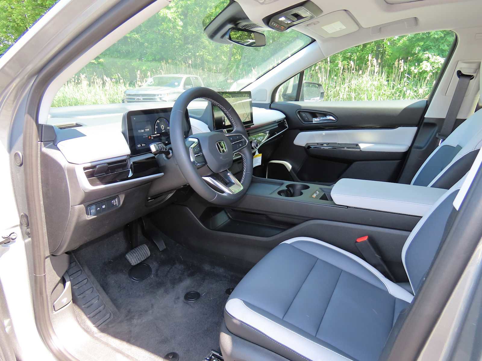 New 2026 Honda Prologue Touring image 2