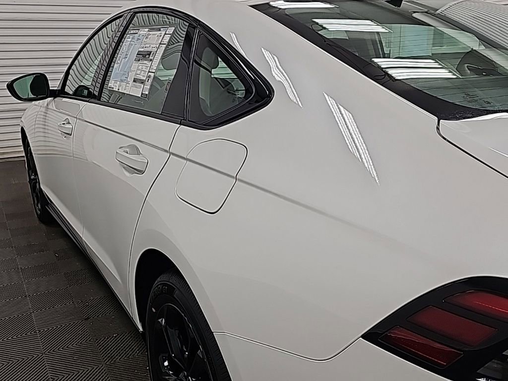 New 2025 Honda Accord SE image 6