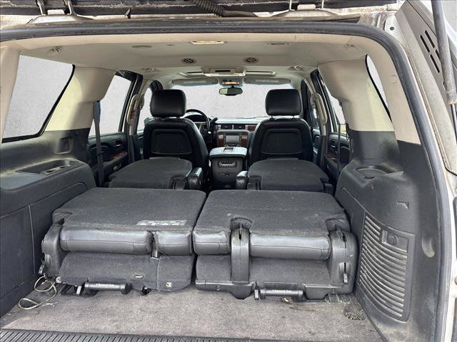 Used 2011 Chevrolet Tahoe LTZ RWD image 21