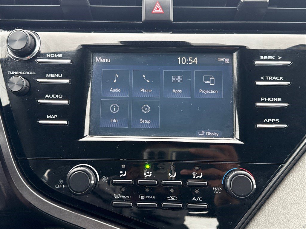 Used 2019 Toyota Camry LE image 26