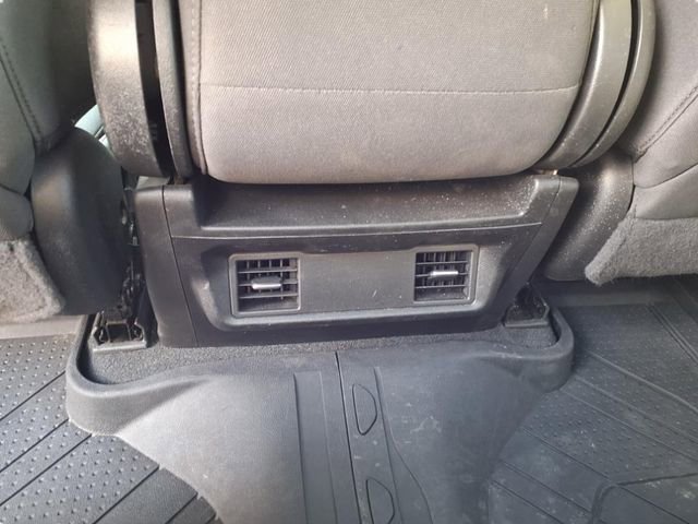 Used 2022 Chevrolet Silverado 1500 Custom image 9