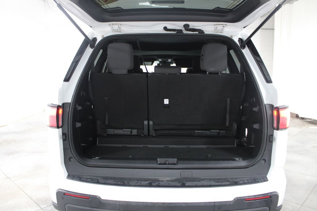 Used 2025 Toyota Sequoia SR5 image 28