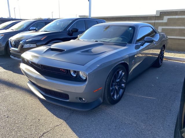 Used 2023 Dodge Challenger R/T Scat Pack RWD image 2