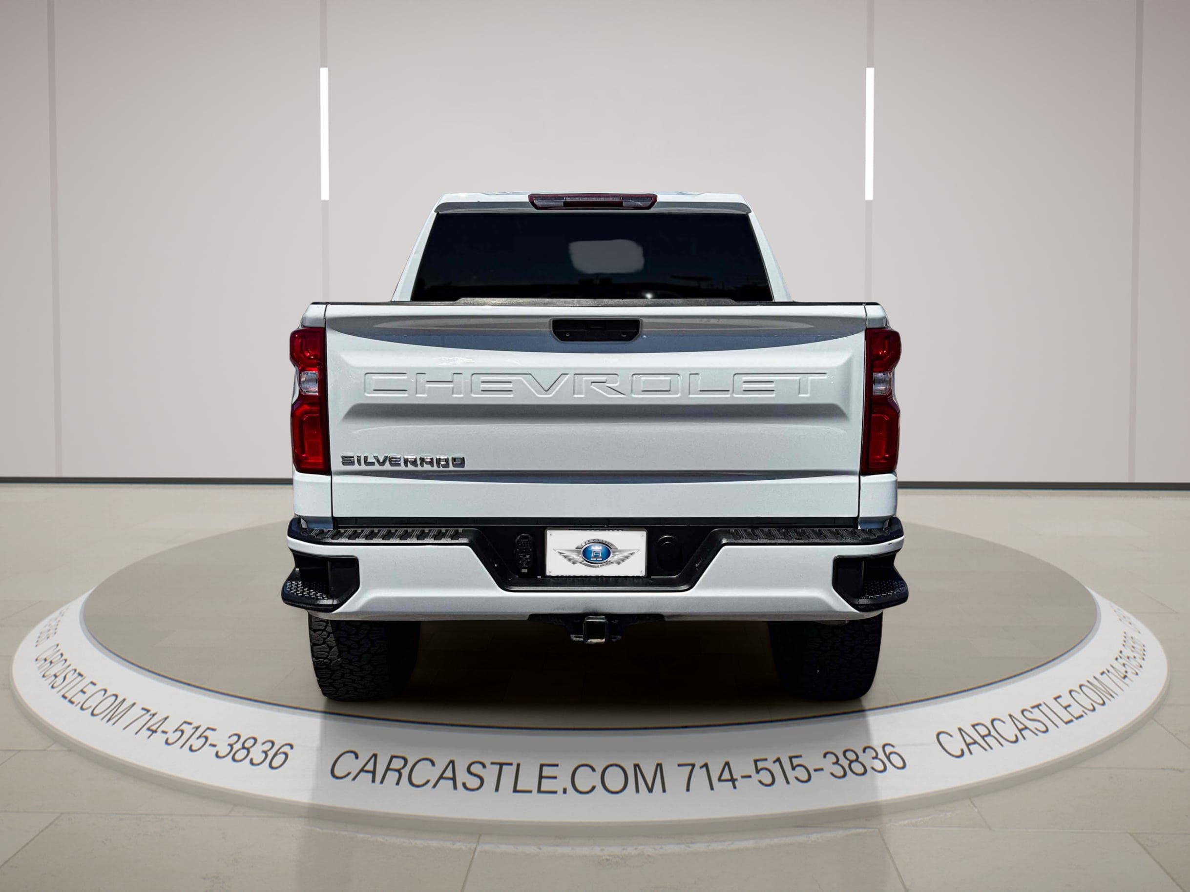 Used 2021 Chevrolet Silverado 1500 Custom w/ LPO, Dark Essentials Package RWD image 5