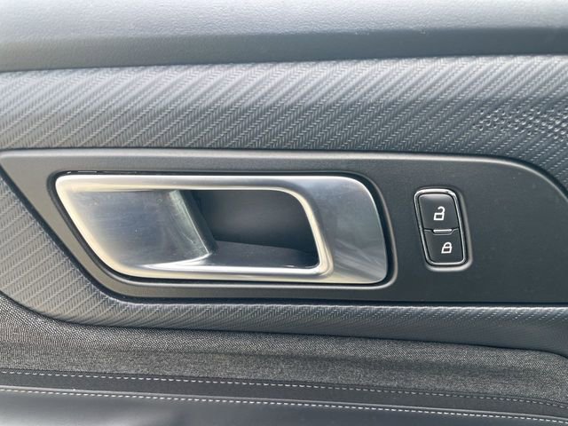 Used 2024 Ford Mustang Coupe RWD image 21