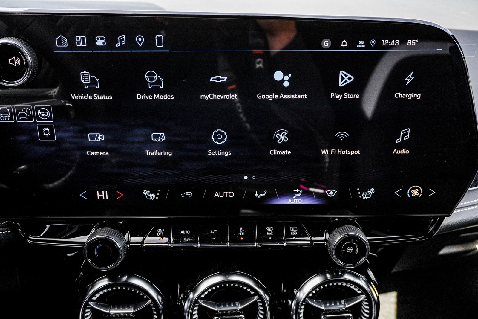 New 2026 Chevrolet Blazer EV LT FWD image 32