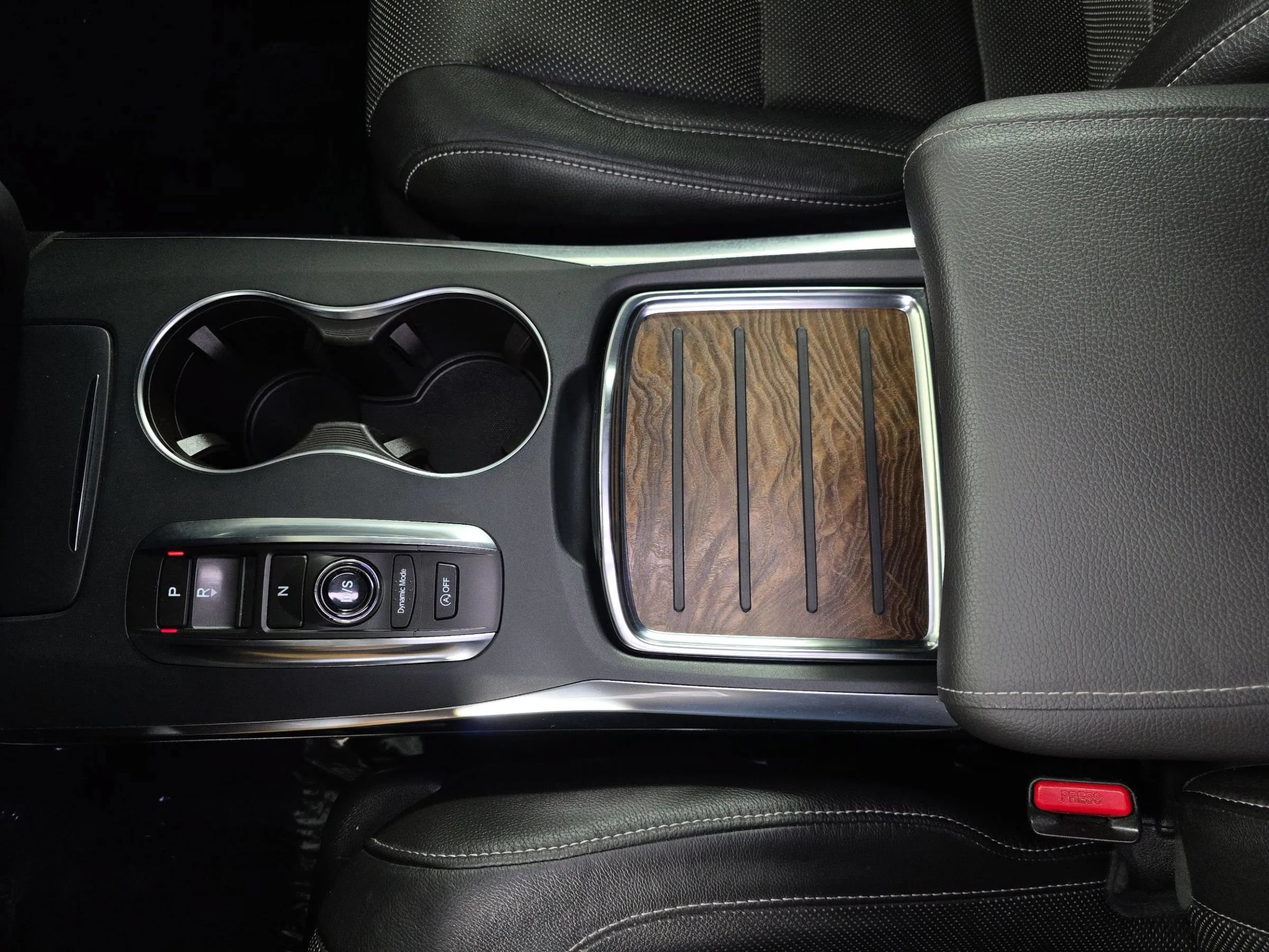 Used 2020 Acura MDX FWD w/ Technology Package image 37