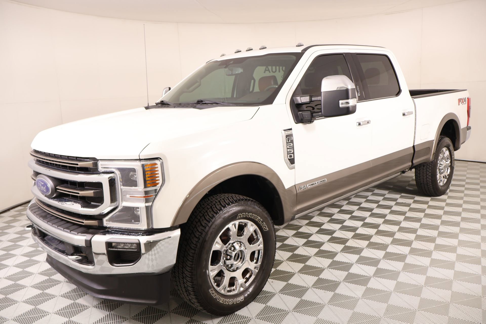 Used 2020 Ford F250 King Ranch w/ King Ranch Ultimate Package AWD/4WD image 11