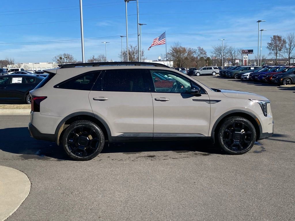 Certified 2025 Kia Sorento X-Line EX image 8