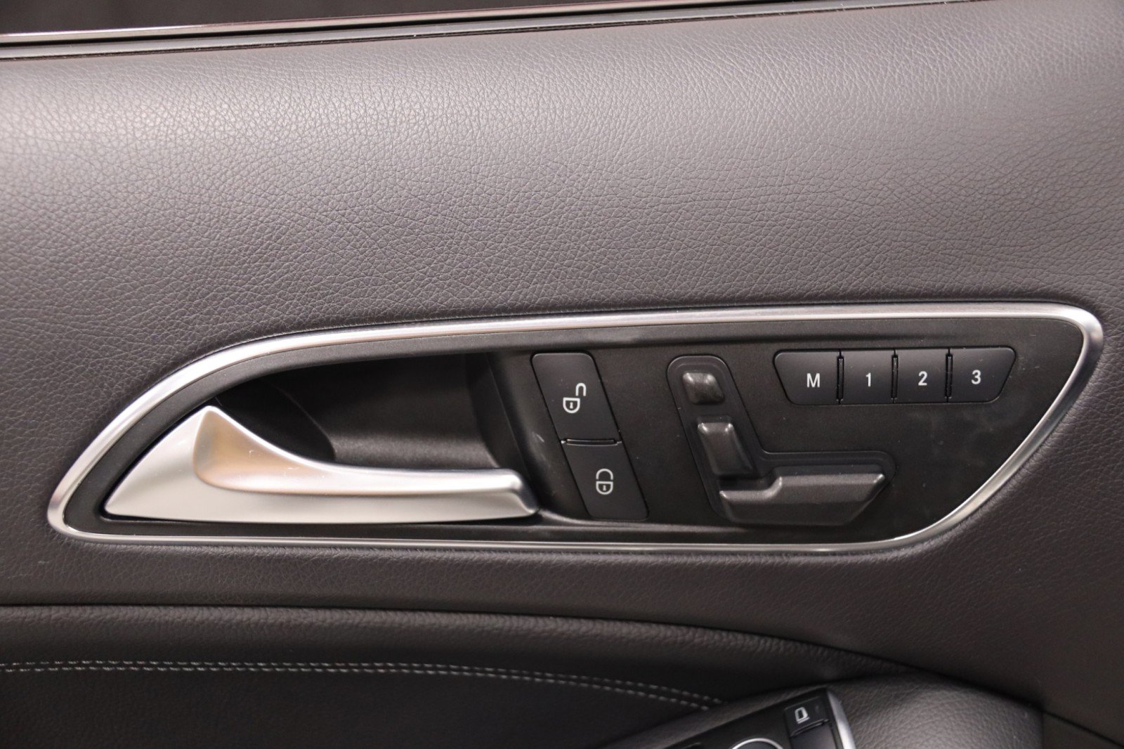 Used 2015 Mercedes-Benz GLA 45 AMG 4MATIC image 65