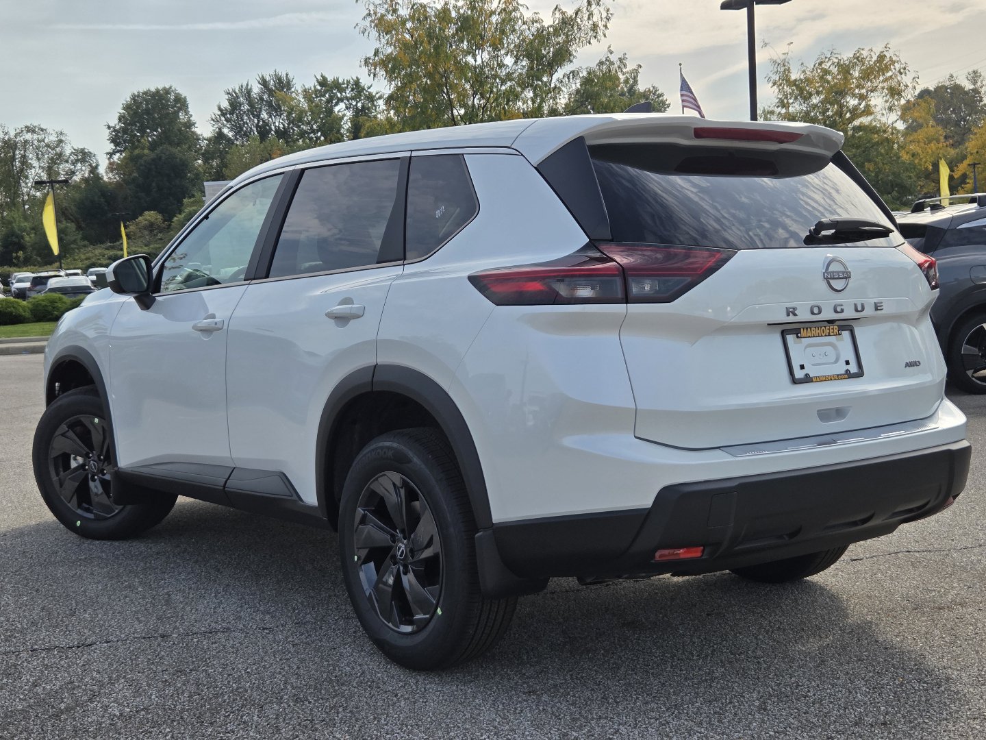 New 2027 Nissan Rogue SV AWD/4WD image 14