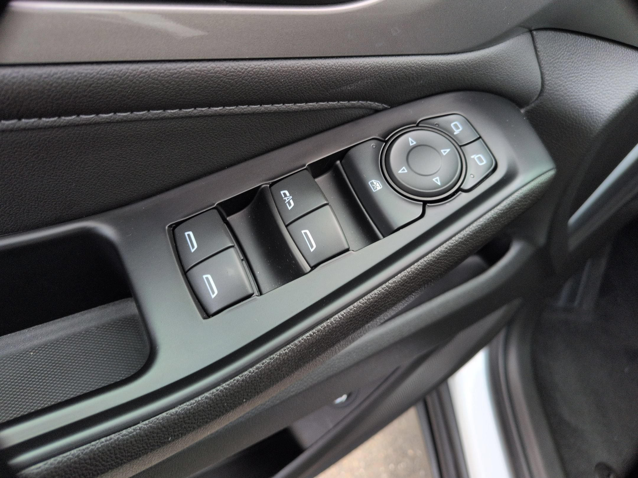 Certified 2023 Chevrolet Traverse LT AWD/4WD image 22