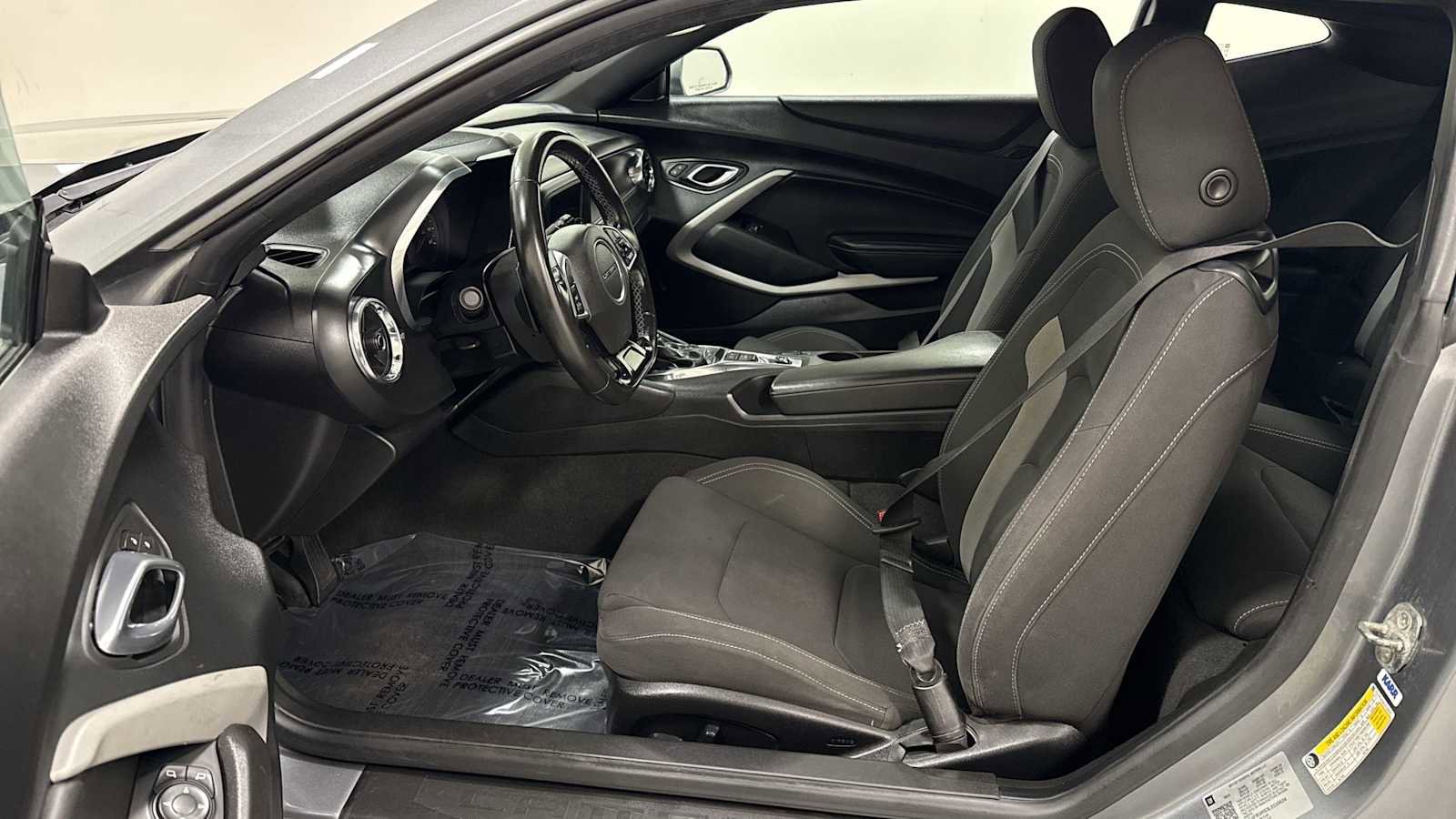 Used 2020 Chevrolet Camaro LT image 13