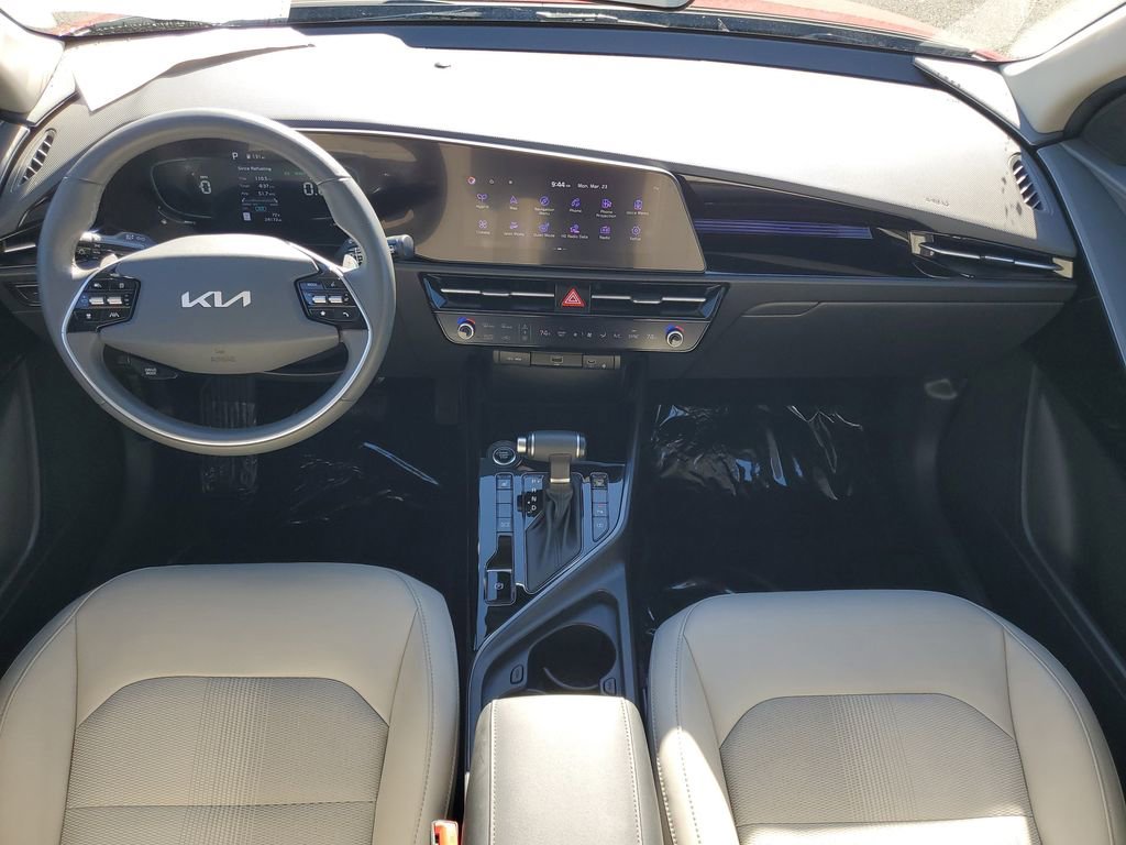 Used 2023 Kia Niro EX FWD image 24