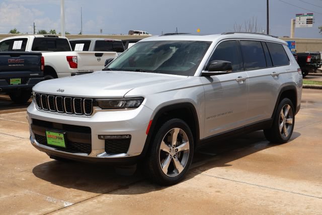 Used 2022 Jeep Grand Cherokee L Limited AWD/4WD image 3