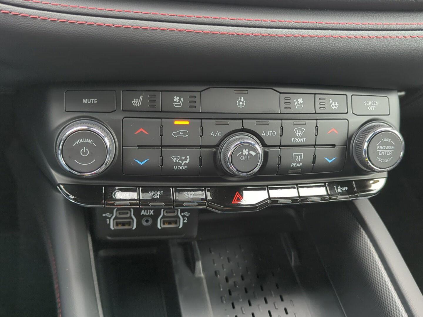 Used 2014 RAM 2500 SLT image 27