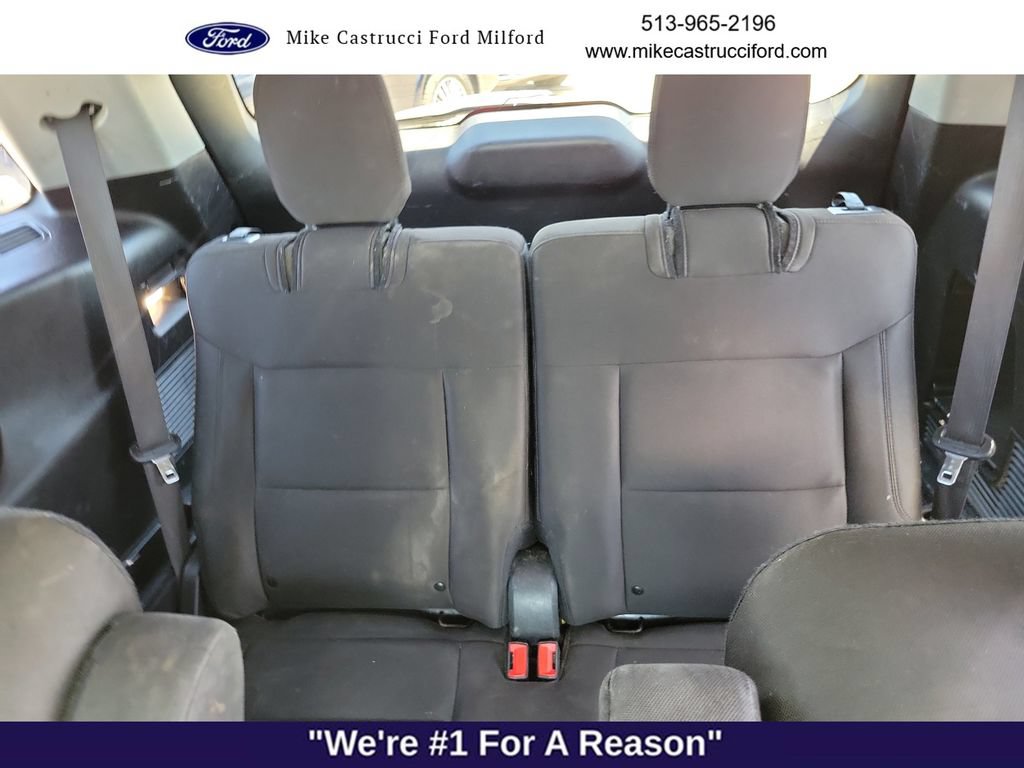Used 2021 Ford Explorer XLT AWD/4WD image 25