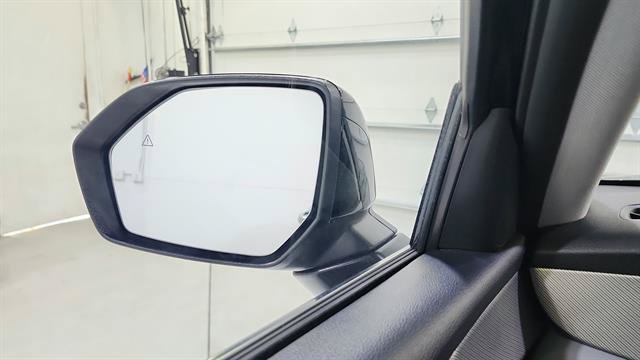 Used 2025 Hyundai Palisade SEL AWD/4WD image 12