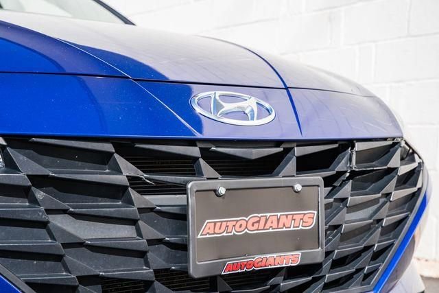 Used 2022 Hyundai Elantra SEL image 10