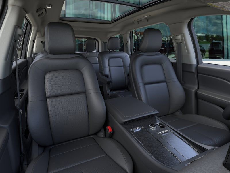 New 2025 Lincoln Aviator AWD w/ Jet Appearance Package image 10