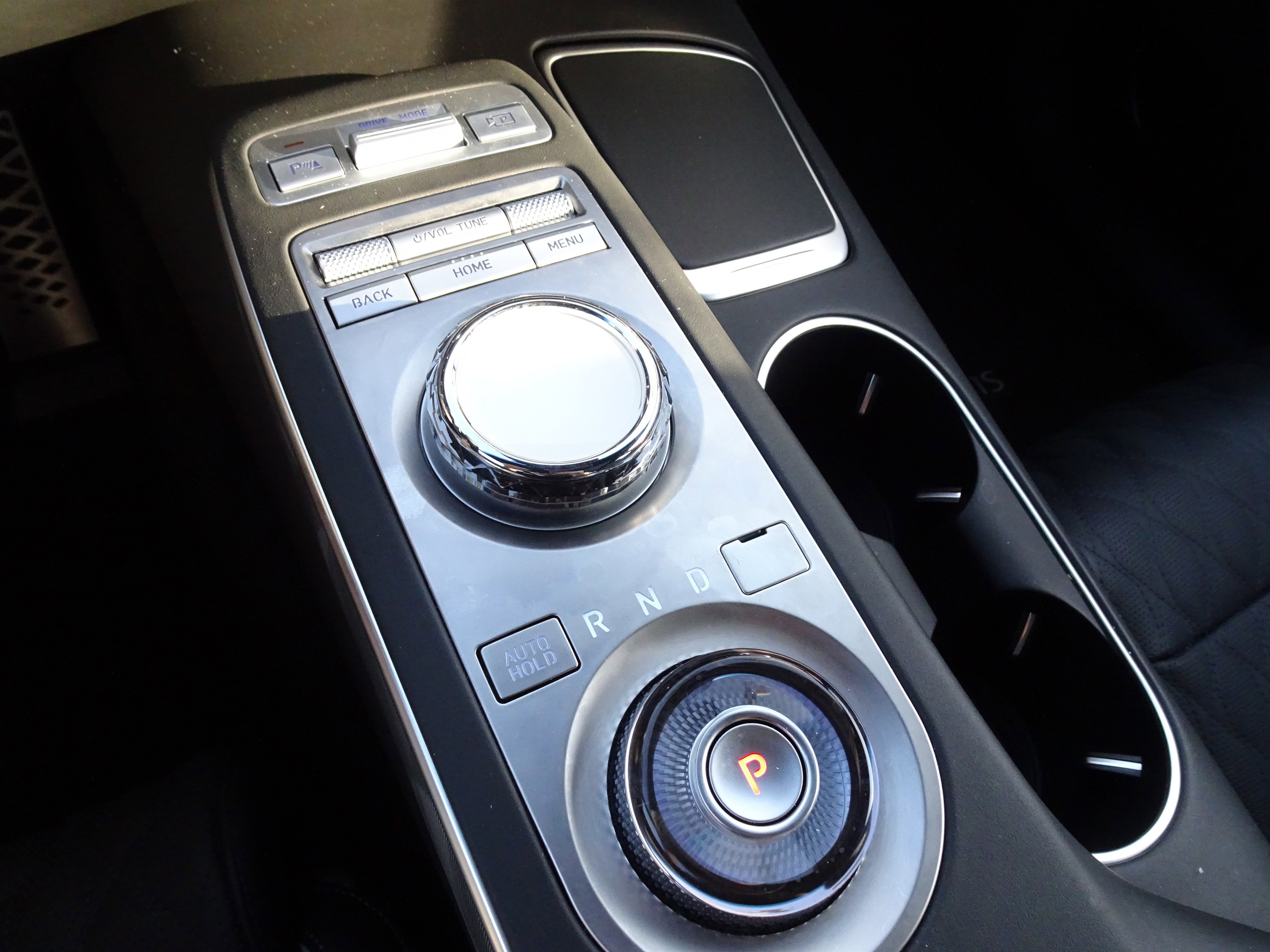 New 2025 Genesis GV70 3.5T Sport w/ Sport Advanced Package image 15