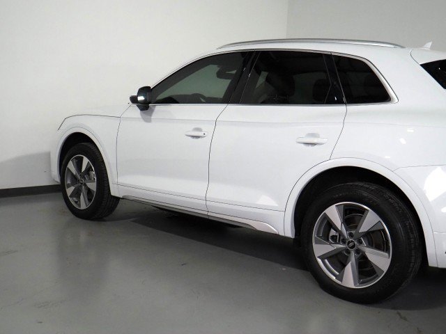 Used 2024 Audi Q5 Premium Plus w/ Premium Plus Package image 54