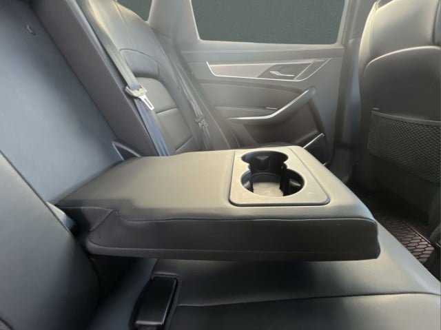 Certified 2025 Jaguar F-PACE R-Dynamic S AWD/4WD image 20