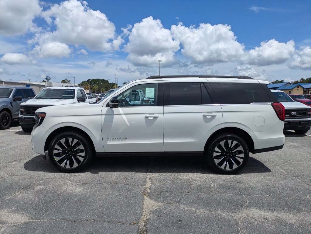 New 2027 Ford Expedition Platinum w/ Driver's Package RWD image 7
