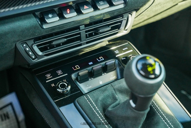 Used 2025 Porsche 911 GT3 RS image 43