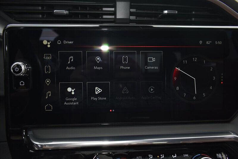 Used 2024 GMC Sierra 3500 Denali Ultimate image 23