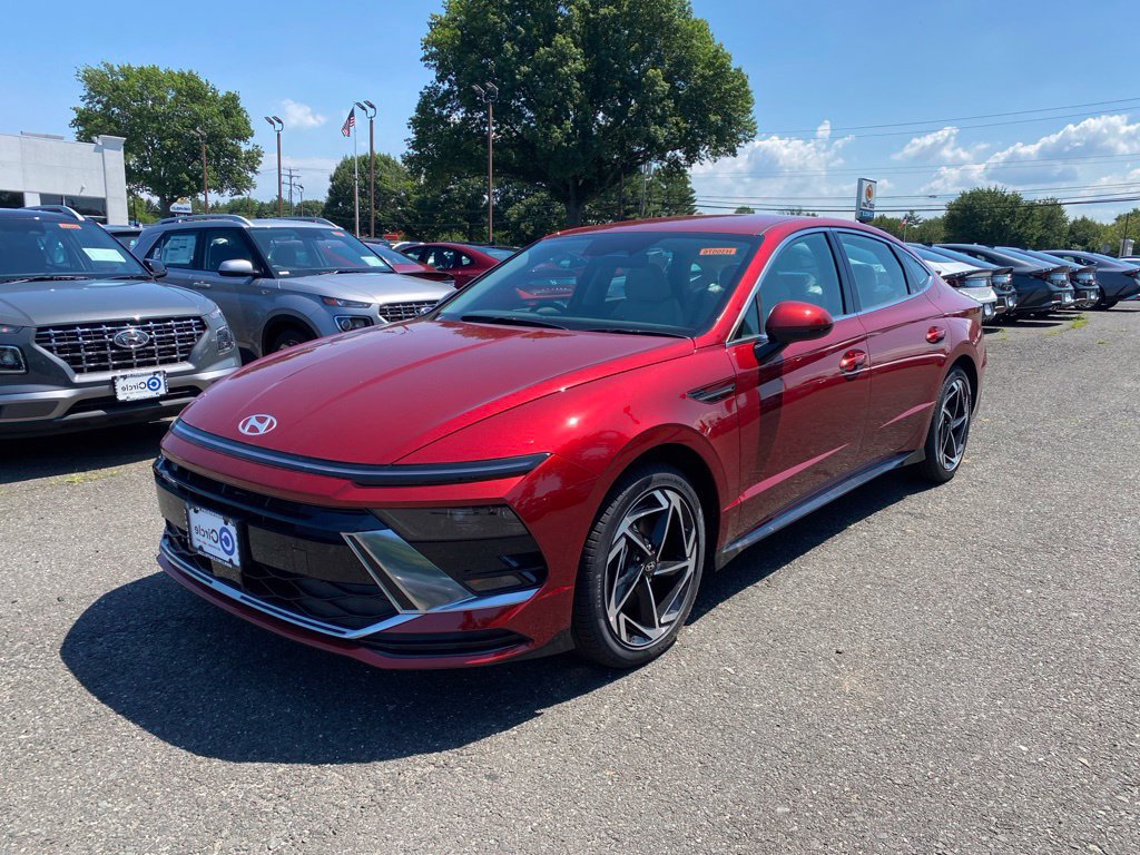 New 2026 Hyundai Sonata SEL FWD image 6