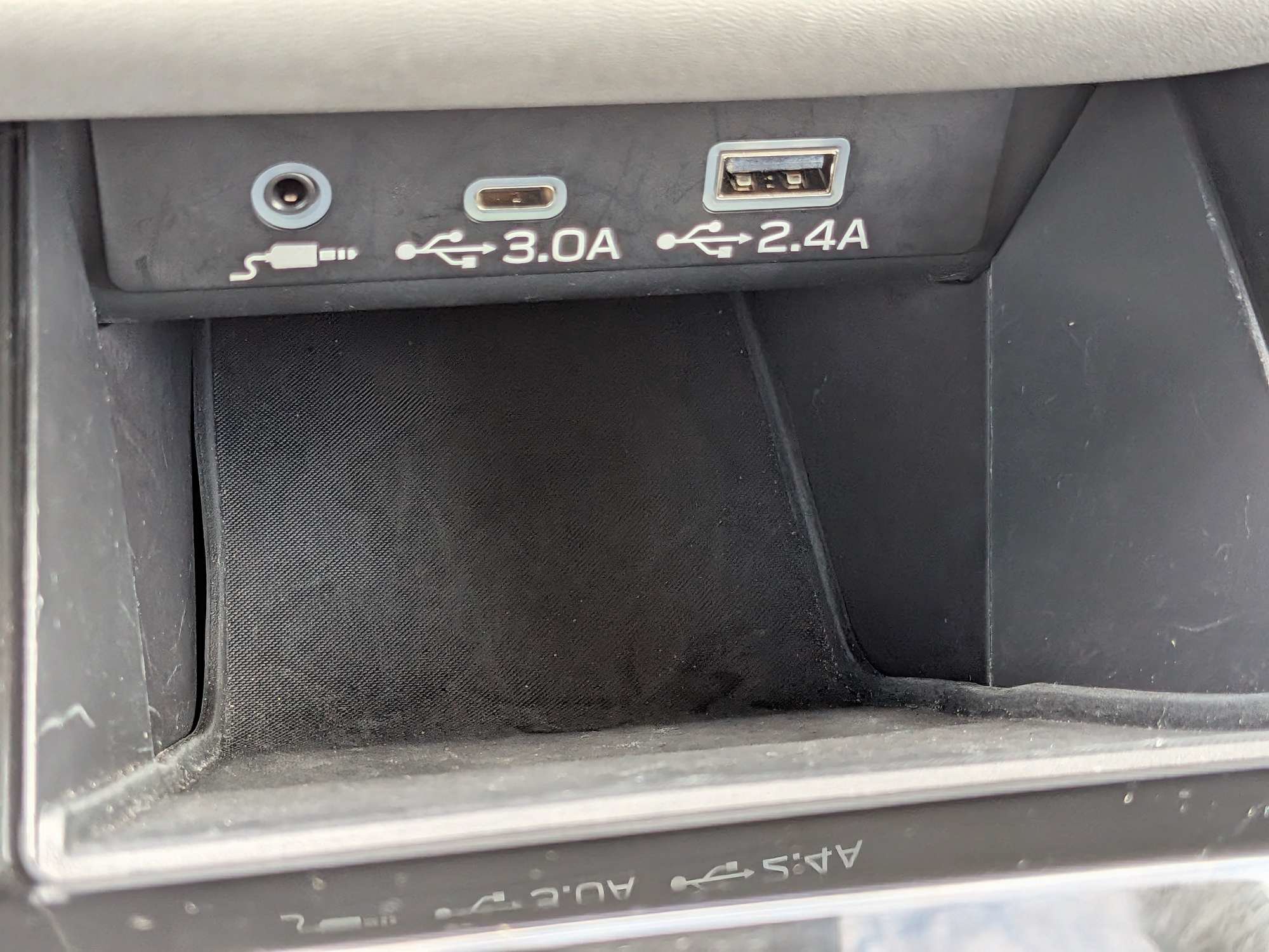 Certified 2025 Subaru Outback Premium AWD/4WD image 23