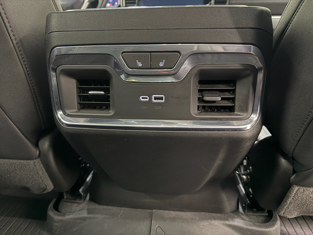 Certified 2023 Chevrolet Silverado 1500 LTZ w/ Technology Package AWD/4WD image 25