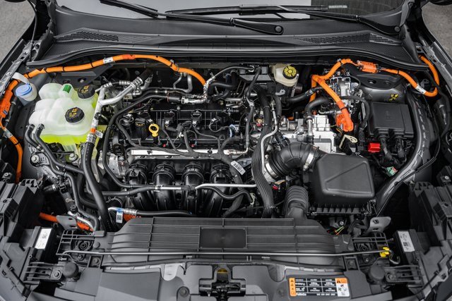 New 2026 Ford Escape SE FWD image 24