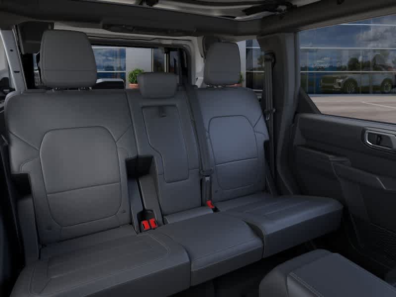 New 2026 Ford Bronco Outer Banks w/ Sasquatch Package AWD/4WD image 11